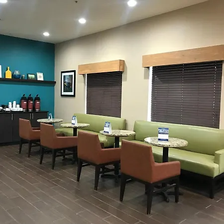 Regency Inn And Suites
