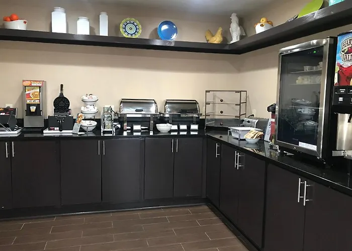 Regency And Suites 3*