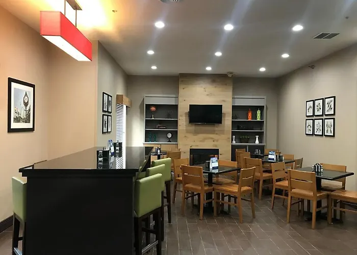 Regency And Suites 3*