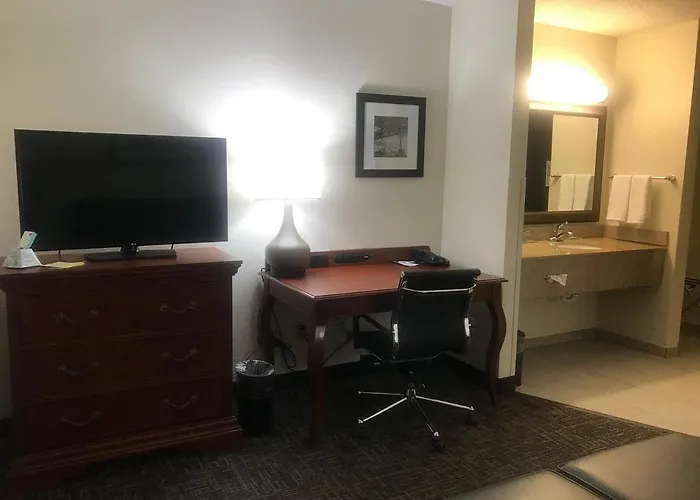 Hotel Regency And Suites O'Fallon